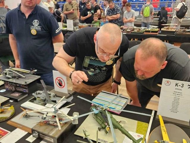 Oglądanie prac na Moson Model Show 2026 na Węgrzech